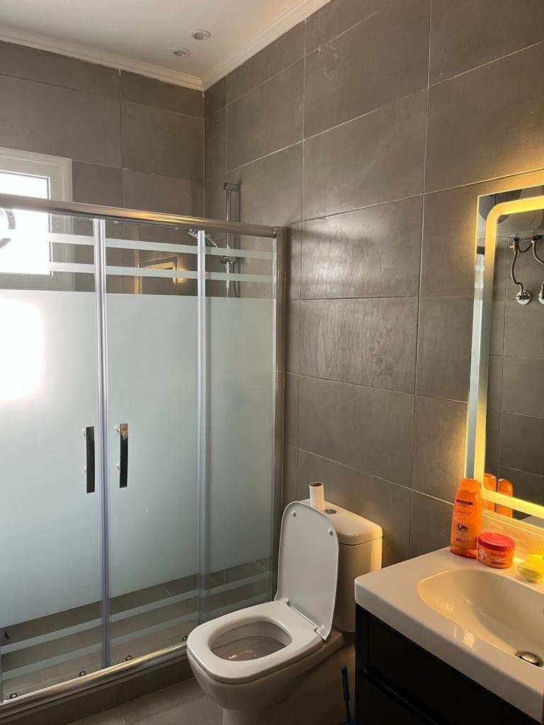 Chalet 3bedroom Double View In Amwaj *