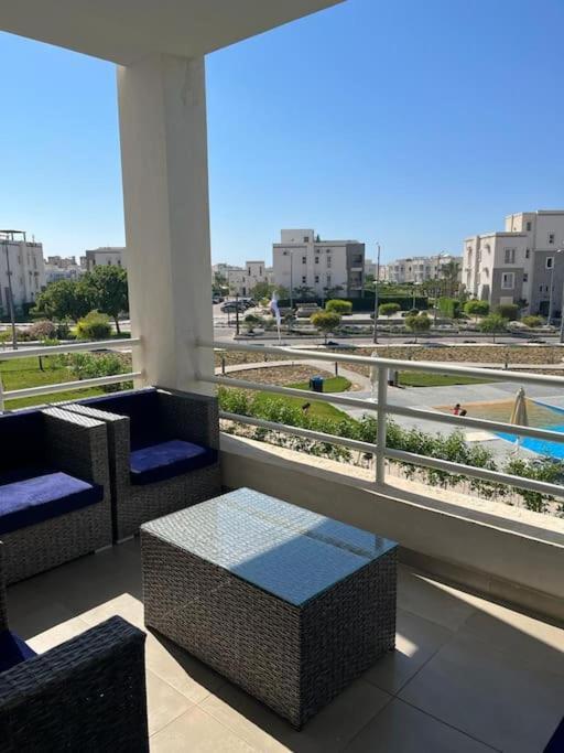 3bedroom Double View In Amwaj